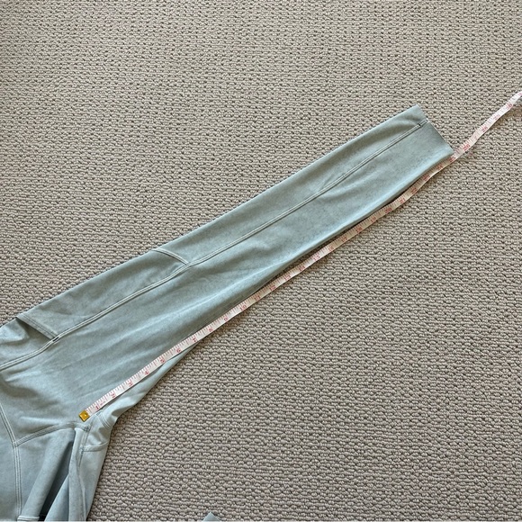 Lululemon Fast and Free 25” - Picture 6 of 10